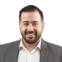 Christopher Fallis's Instagram, Twitter & Facebook