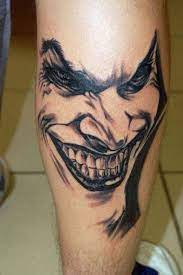 50 Verruckte Joker Tattoos Designs Und Ideen Fur Manner Und Frauen Designs Frauen Ideen Joker Manner Tatt Joker Tattoo Design Joker Tattoo Tattoo Designs