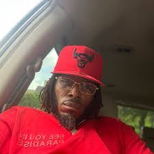 Larry Peoples's Instagram, Twitter & Facebook