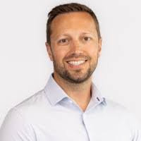 Eric Hawes's Instagram, Twitter & Facebook