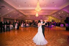 Beautiful Holiday Wedding At Springfield Country Club Grand Ballroom Photo Ron Solimon Photojour Wedding Outdoor Wedding Venues Destination Wedding Venues