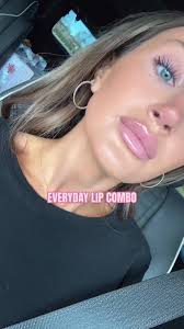 Abi Robinson Lip Combo
