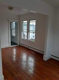 As of july 2021, the average apartment rent in east hartford, ct is $734 for a studio, $1,000 for one bedroom, $1,139 for two bedrooms, and $1,535 for three bedrooms. 2 Bedroom Apartments For Rent In Hartford Ct 95 Rentals Trulia