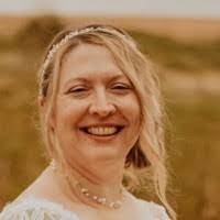 Amy Grable's Instagram, Twitter & Facebook