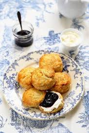 Que Faire Avec Du Lait Fermente Lait Ribot Buttermilk Dix Sept Recettes Et Plein Idees Un Dejeuner De Soleil Recette Recette Scones Recettes De Cuisine