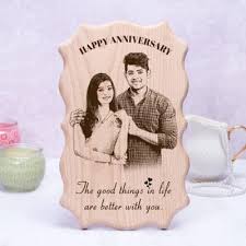 Buying an anniversary gift can be a conundrum. Anniversary Gifts For Parents Shop Wedding Marriage Anniversary Gifts For Parents Igp Com