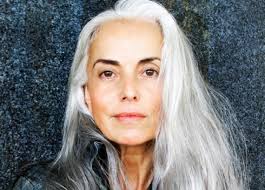 Beleza e estilo após os 60 anos