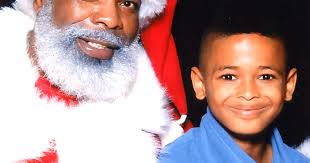 Madison's traveling black Santas bring cheer to cities around the country