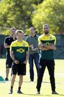 É pena, mas também percebo o momento do jogo. As Imagens Da Conversa Entre Ruben Amorim Frederico Varandas E Hugo Viana Fotogalerias Jornal Record