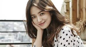 Hasil gambar untuk foto song hye kyo