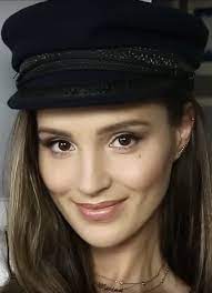 Ma na swoim koncie występy w telewizyjnych talent show i dwa albumy studyjne. Marina Luczenko Szczesna Wikipedia Wolna Encyklopedia