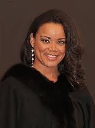 Kimberly Lock's Instagram, Twitter & Facebook