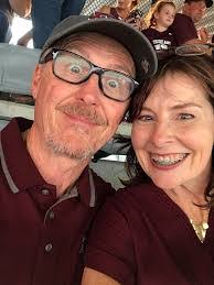 Dana Pendleton's Instagram, Twitter & Facebook