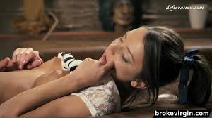 Kleine Punci - hardcore defloration - XNXX.COM