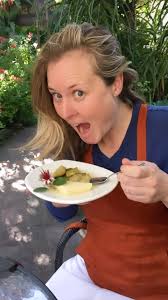 It’s Matariki weekend in Aotearoa New Zealand, and in Colombia it’s also a  long weekend, la Fiesta de los Santos Pedro y Pablo. Every year