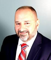 Sawyer leaves for greener pastures