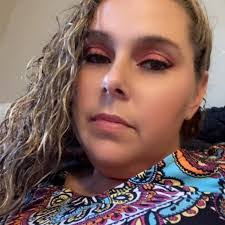 Lori Baker's Instagram, Twitter & Facebook