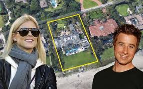 October 5, 2004 nordegren was working in a clothes store when she met mia pavernik, the wife of swedish pro golfer. Elin Nordegren Sells Palm Beach House To Russell Weiner