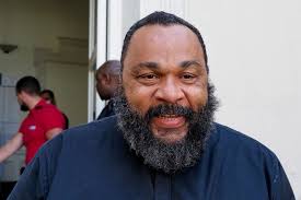 Résumé du film spectacle dieudonné en paix en streaming complet annoncé par dieudonné comme son dernier spectacle, cet ultime opus parachève une œuvre magistrale, en nous rendant témoin de l'aboutissement de la quête d'un homme dans « la paix ». La Chaine Youtube De Dieudonne Supprimee La Presse