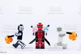Foto De Lego Deadpool Levou O Halloween Doce Para Lego Fantasma Halloween E Mais Fotos De Stock De Festa Istock
