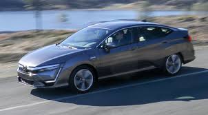 After a few hours of charging, the clarity supplies an estimated 47 miles of travel solely on electricity. 2018 Honda Clarity Review This Midsize Plug In Hybrid Could Be Your Only Car Extremetech