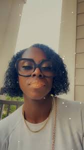 Latisha Bernard-Collins (@lilsexyjamericangirl)