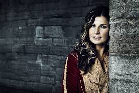 Female fronted hard rock from sweden (stockholm) song from: Carola Weihnachten In Betlehem Carola Haggkvist Foto 25789270 Fanpop