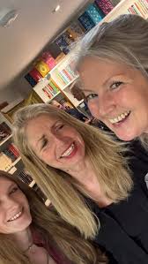 Discover the Beauty of Holding Hands: A Photographic Journey with Diane Conn