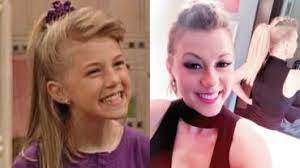 Son magazine, ses articles de décoration et les produits culinaires à son nom lui valent d'avoir de nombreux. Un Noel Sous Les Projecteurs Tele Loisirs