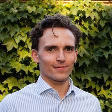 Daniel Blunt's Instagram, Twitter & Facebook