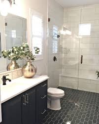 50 small bathroom ideas & designs to make your small bathroom seem bigger. Stunning Black Shower Tiles Design Ideas For Bathroom 24 Bathroom Tile Designs Small Bathroom Remodel Trendy Bathroom