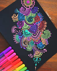 Hey Guys Another Doodle A Lot Of People Always Ask What Pens These Are They Are Sakura Gelly Roll Pens And They Gel Pen Art Doodle Art Mandala Design Art