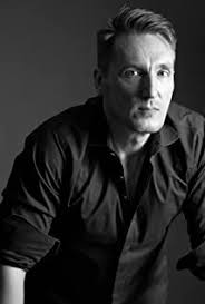 Conoce a todos los personajes de 30 monedas y a los actores que los interpretan. Francisco Reyes Imdb