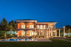 One of these bedrooms is not in the main villa but in the adjacent. Billionaire Bling These Are The Most Luxurious Homes In The World Loveproperty Com