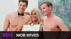 Mob Wives | Big Ang Raiola Cheers Up With Nude Male Models | VH1 - YouTube