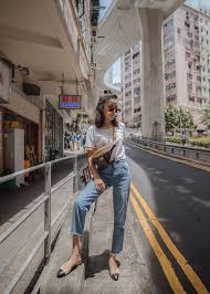 Retro And Elevated Belt Bag Http Tsangtastic Com Instagram Tsangtastic Louis Vuitton Bumbag Belt Bag Outfi Gaya Model Pakaian Gaya Busana Gaya Kasual
