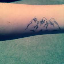 Stick N Poke Mountains Copied This With A Pen On Myself Stick N Poke Tattoo Ideas Tattoos Tattoo 2015