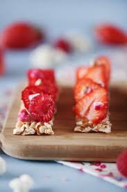 Bouchees De Pop Corn Aux Fruits Rouges Chefnini Recette Alimentation Recette Entremet Recette