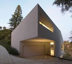 Sharp Corner Over Garage House Architecture Design Architecture House Architecture