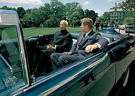 The car is equipped with a pump action shotgun, tear gas cannon, fire fighting systems and tear and smoke screen dispensers. Presidential State Car United States Wikipedia