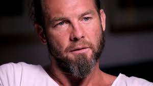 Cousins is listed by journalist mike sheahan as one of the fifty greatest players of all time. Ben Cousins Phone Tirade Revealed In Court Daily Mercury
