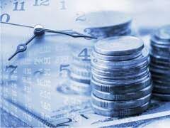 Nu vor fi afectați pensionarii cu pensii mici care sunt solicitați să revină în posturi care nu pot fi acoperite altfel, a declarat ministrul violeta alexandru ministrul muncii anunţase sâmbătă că este în curs de elaborare un proiect de lege care va interzice cumulul pensiei cu salariul de angajat la stat. Cumul Pensie Salariu