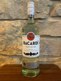 Bəˈkɑɹdi] limited ist ein unternehmen mit sitz auf den bermudas, das in über 100 ländern spirituosen und alkoholische mischgetränke herstellt und vertreibt. April 28th Bacardi Rum 1 Liter The Shanty Restaurant