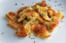 Kase Kaiserschmarren Rezept Rezept In 2020 Kaiserschmarrn Rezept Rezepte Kaiserschmarrn