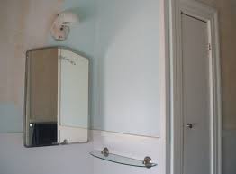 How to replace a medicine cabinet mirror. Pin En Bathroom