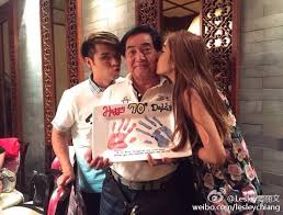 Thank you so much for the beautiful birthday wishes! èƒ¡æå…'åŒ—äº¬è³€ çˆ¸çˆ¸ ç§¦æ²›70å¤§å£½ Now æ–°èž