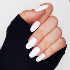 Gk Nails Classic White With Images Nails Nail Colors Nail Shop