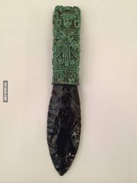 My Favourite Knife Atztec Obsidian Knife Used To Remove The Heart Of The Sacrifice Obsidian Knife Aztec Culture Knife