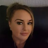 Allison Chester's Instagram, Twitter & Facebook