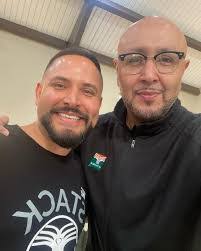 Aron Ortiz's Instagram, Twitter & Facebook